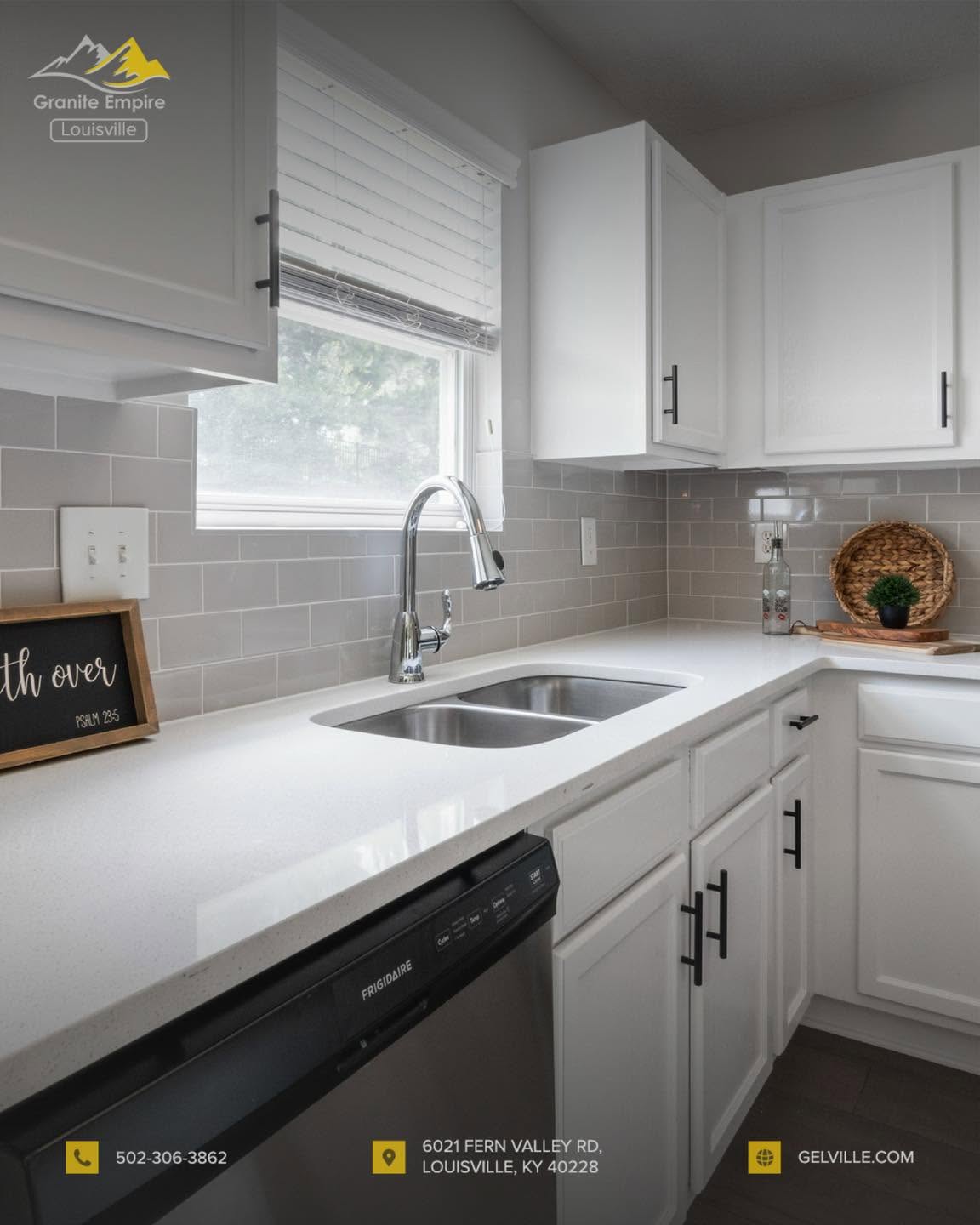 Does Quartz Color Affect the Price?